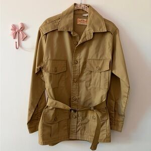 Vintage SAFTBAK Belted Hunting Jacket Medium Tan Safari Utility Coat USA